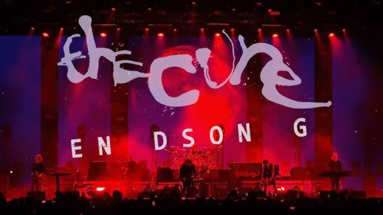 The Cure revine cu un nou album captivant intitulat Songs of a lost world