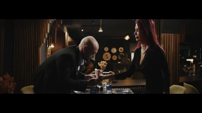 Nicole Cherry – A venit iarna [Versuri]
