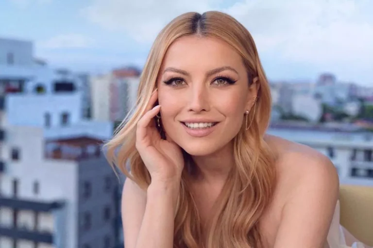 Elena Gheorghe pregătește lansarea unei piese cu un artist surpriză