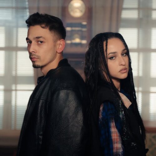 JUNO x Holy Molly - 180 de grade [Versuri]
