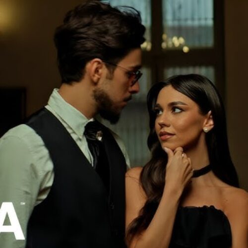 MIRA - Toată Lumea Dansează [Versuri]