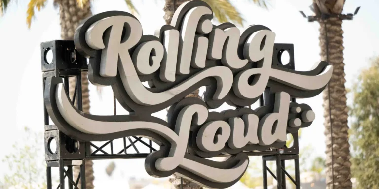 Rolling Loud California 2025 va fi transmis integral live pe YouTube pe Twitch și pe TikTok