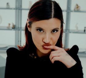 Erika Isac - Politically correct [Versuri]