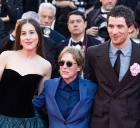 Filmul artistic "The Mastermind" a avut premiera la Festivalul de Film de la Cannes