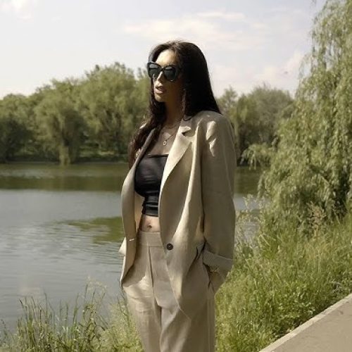Cristina Spătar - Fericirea mea e falsă [Versuri]