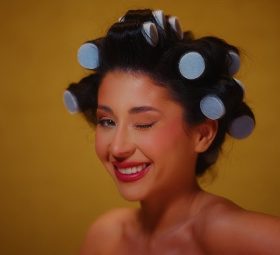 Nicole Cherry - Numai una [Versuri]