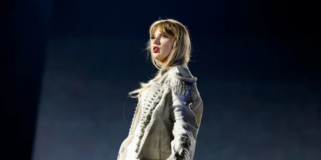 Adolescent condamnat pentru complot terorist împotriva concertului lui Taylor Swift