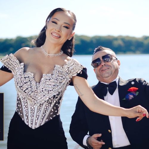 Adrian Minune x Vlăduța Lupău - Dumnezeu nu unește inimi din întâmplare [Versuri]