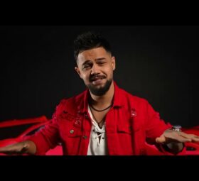Bogdan Effe - Ea mi-a furat inima [Versuri]