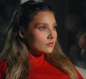 Alessandra - La casa săracului [Versuri]