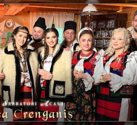 Bianca Crenganiș - Vin de sărbători acasă [Versuri]
