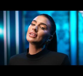 Gina Lucia - Greșeala ta preferată [Versuri]