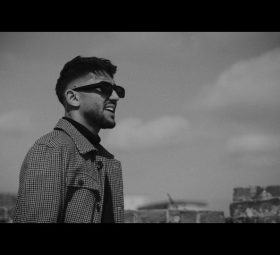 Nikolas Sax - Fratele cu clopoței [Versuri]