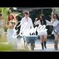 Elena - Sus paharele [Versuri]